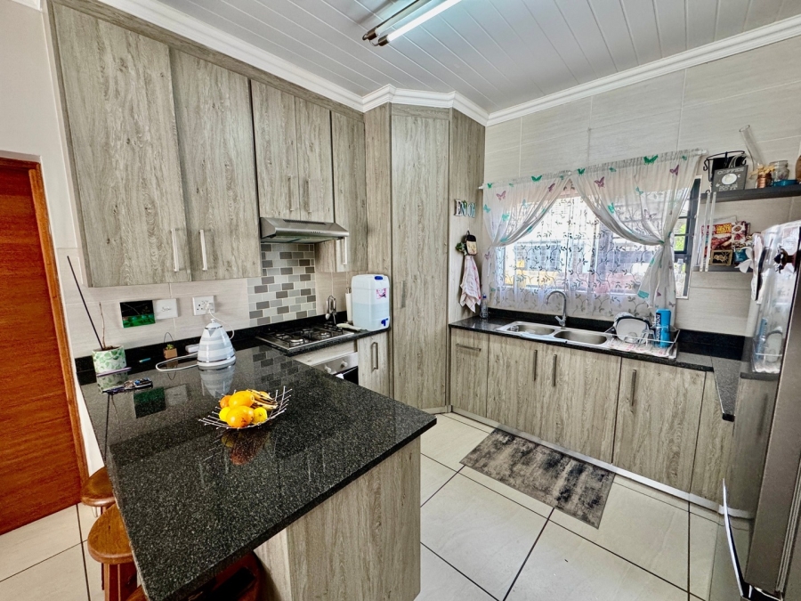 3 Bedroom Property for Sale in Lifestyle Estate North West